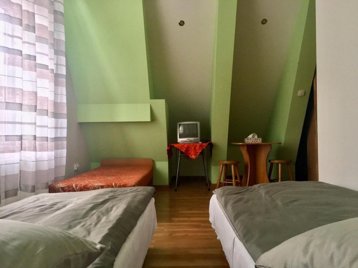 U Wiesi Poronin Bagian luar foto