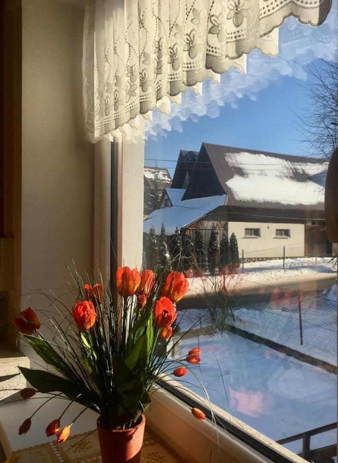 U Wiesi Poronin Bagian luar foto